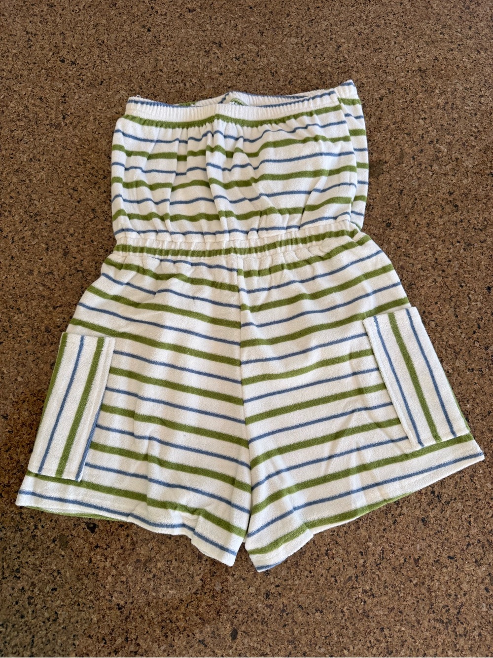 Needii Terrycloth romper - Picture 4 of 5